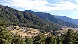 Ausblick &uuml;ber das Phobjikha-Tal - Zentral-Bhutan: Landschaft