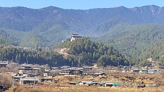 Jakar Dzong im Choekhor-Tal in Bumthang - Zentral-Bhutan: Sehensw&uuml;rdigkeiten