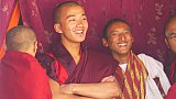 Zuschauer beim Klosterfest Lhuentse Tsechu - Ost-Bhutan: Land und Leute