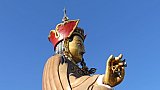 Padmasambhava Statue hoch &uuml;ber dem Tal von Lhuentse - Ost-Bhutan: Sehensw&uuml;rdigkeiten