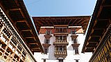 Innenhof des Paro Dzong - Paro - Haa: Sehensw&uuml;rdigkeiten