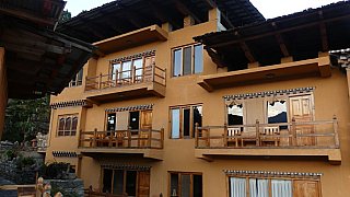 Lobesa Hotel in Lobesa im Punakha-Tal - Thimphu-Punakha: Essen & Schlafen