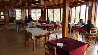 Restaurant im Vara Hotel im Punakha-Tal - Thimphu-Punakha: Essen & Schlafen