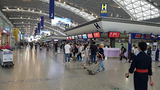 Chengdu Flughafen Terminal 2 - Tibet Blog