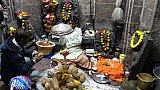 Gebetszeremonie im Bhoramdeo Tempel - Chhattisgarh: Land-und-Leute