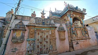 Alter Hindu-Tempel im Dorf Niroma - Gujarat - Sehensw&uuml;rdigkeiten