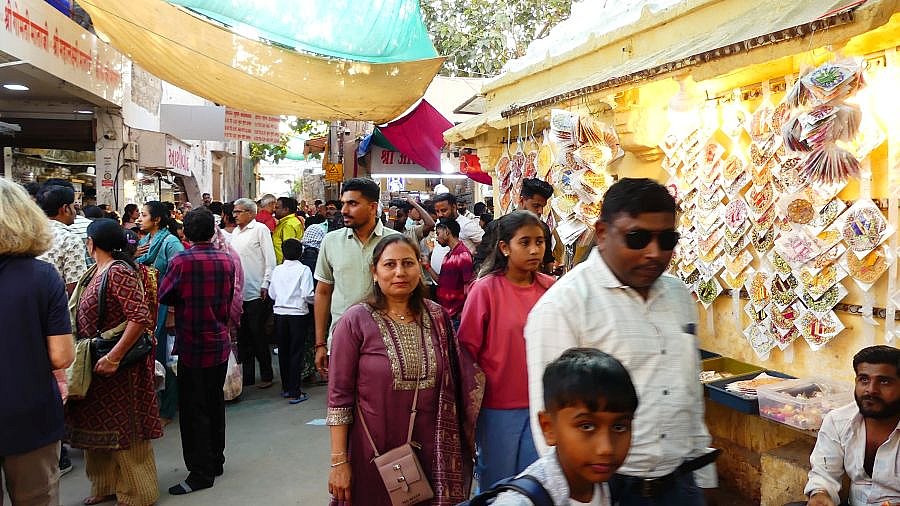 Pilger in Dwarka - Gujarat - Land und Leute