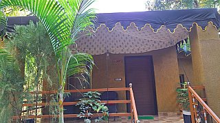 Gir Lion Safari Camp - Gujarat - Essen und Schlafen