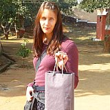 Einkauf in einer Recycel-Pappt&uuml;te - IND-Blog-Bilder