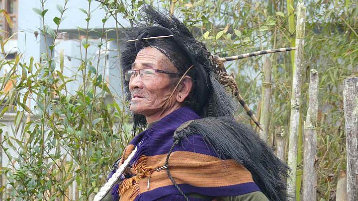 Apatani-Priester - Indien - Nordosten - Land und Leute