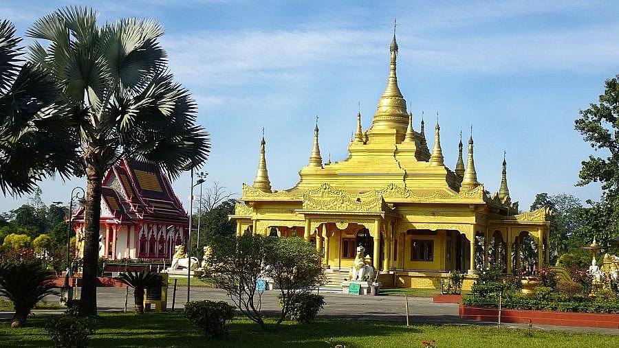 Goldene Pagode in Namsai - Indien - Nordosten - Sehensw&uuml;rdigkeiten