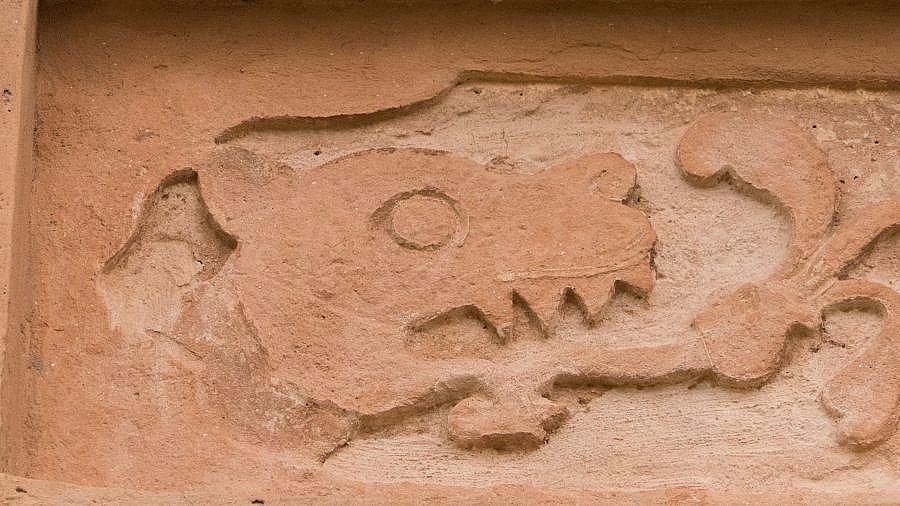 Tiger-Relief des Ahom-Pavillon Ranghar - Indien - Nordosten - Sehensw&uuml;rdigkeiten