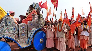 Festzug auf der Kumbh Mela in Rajim - Chhattisgarh: Land-und-Leute