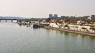 Sabarmati-Fluss in Ahmedabad - Gujarat - Sehensw&uuml;rdigkeiten