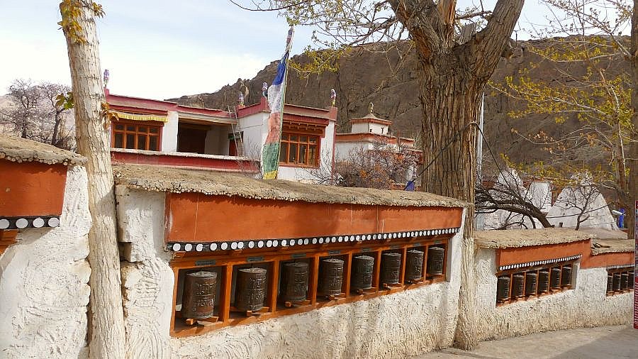 Gebetsm&uuml;hlen des Alchi Klosters - Ladakh: Sehensw&uuml;rdigkeiten