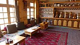 Aufenthaltsraum im Alchi Heritage Home - Ladakh: Essen & Schlafen