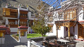 Namra Hotel in Temisgang - Ladakh: Essen & Schlafen