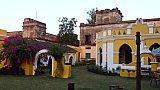 Innenhof des Dhenkanal Palace Hotels - Chhattisgarh: Essen & Schlafen