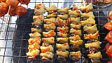 Gegrillte Schnecken - Kambodscha - Essen und Schlafen