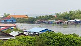 Prek Toal floating village von oben - Kambodscha - Land und Leute