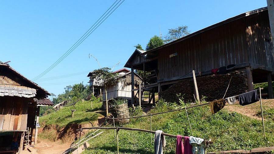Dorf des Khmu-Stammes bei Houaixai - Laos - Land und Leute