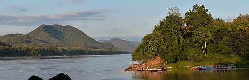 M&uuml;ndung des Nam Khan Flusses in den Mekong - Laos - Landschaft