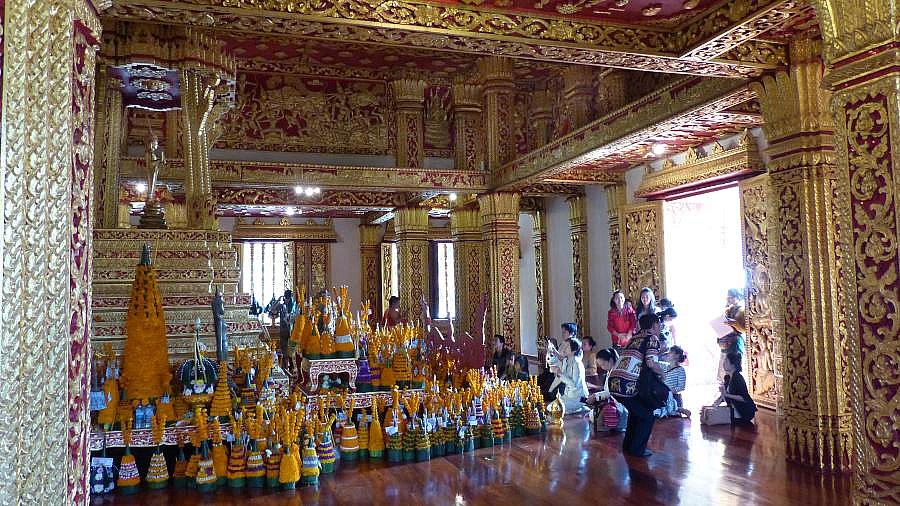 Gebetsraum im Tempel des K&ouml;nigspalastes - Laos - Sehensw&uuml;rdigkeiten