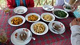 Mittagessen im Chanthanome G&auml;stehaus in Muang Ngoi - Laos - Schlafen und Essen