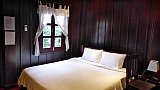 Zimmer im Lao wooden House in Luang Prabang - Laos - Schlafen und Essen
