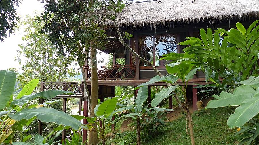 Bungalows des Elephant Village  - Laos - Schlafen und Essen