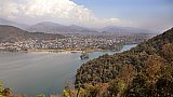 Blick auf Pokhara und den Phewa See - Pokhara und Annapurna - Landschaft