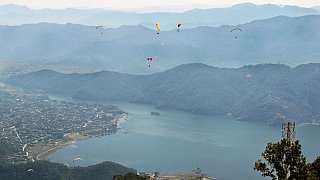 Blick von Sarangkot auf Pokhara und den Phewa See - Nepal Himalaya-Panoramen