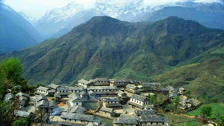 Gurung-Dorf im s&uuml;dlichen Annapurna-Gebiet - Pokhara und Annapurna - Landschaft