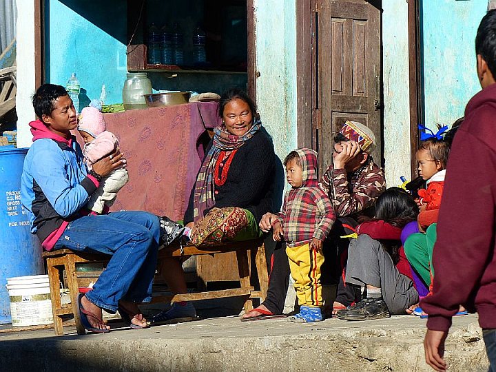 2014 - Dhunche im Langtang-Gebiet - Helambu-Langtang: Land und Leute