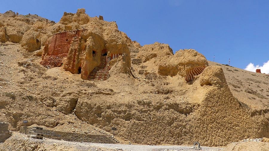 Mentsi Lakhang Tempel - Nepal - Mustang 2024 - Land und Leute