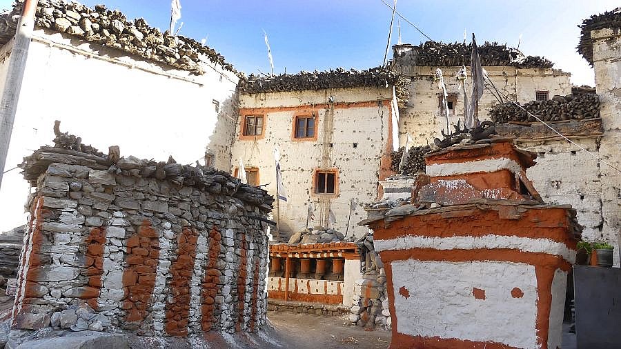 Die H&auml;user von Old Chusang - Nepal - Mustang 2024 - Land und Leute