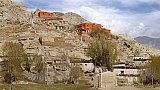 Ghiling mit Kloster - Nepal - Mustang 2024 - Land und Leute