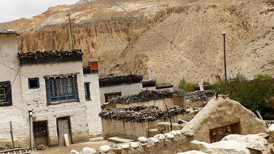 H&auml;user in Dhee - Nepal - Mustang 2024 - Land und Leute