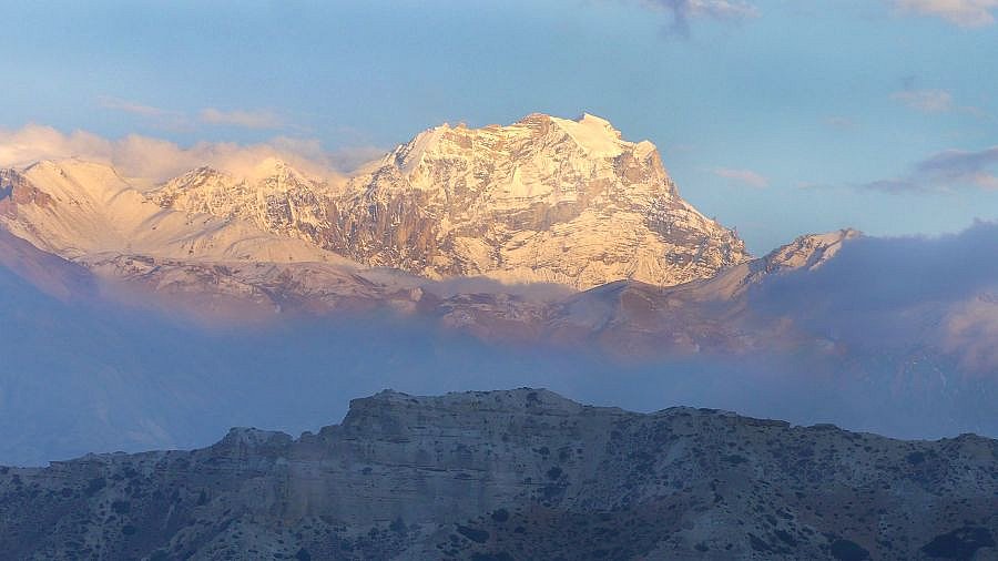 Sonnenuntergang &uuml;ber dem Himalaya - Mustang 2024 - Landschaft