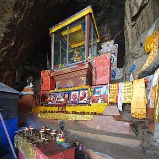 Chungsi Heiligtum - Nepal - Mustang 2024 - Sehensw&uuml;rdigkeiten