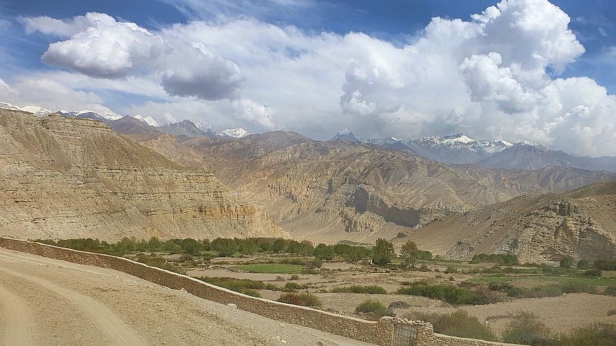 Landschaft kurz vor Ghiling - Mustang 2024 - Landschaft