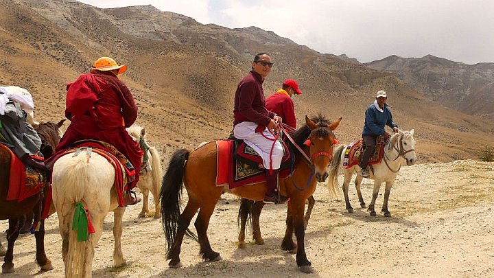 Gru&szlig; vom Rinpoche - Nepal - Mustang 2024 - Land und Leute