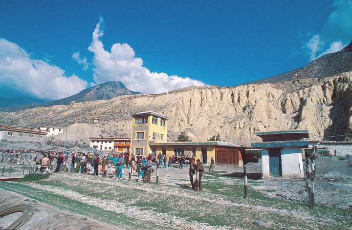 Flughafen in Jomosom - Nepal - Mustang - verbotenes K&ouml;nigreich 1993 & 97
