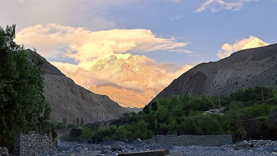 Sonnenuntergang - Mustang 2024 - Landschaft