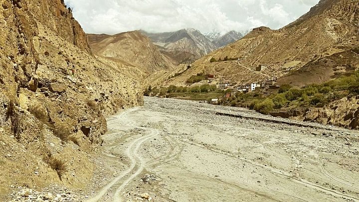 Schlucht des Panda-Flusses - Mustang 2024 - Landschaft