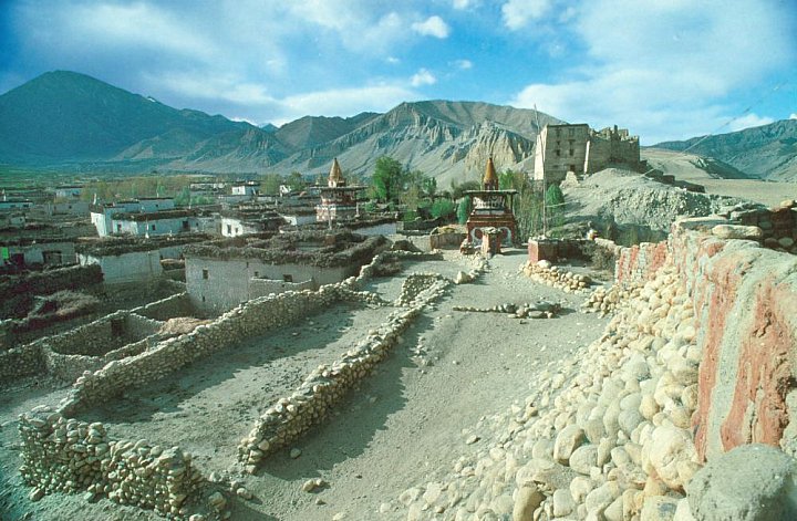 Tsarang und die alte Festungspalast - Nepal - Mustang - verbotenes K&ouml;nigreich 1993 & 97