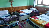 Dreibettzimmer im Himali Hotel - Nepal Mustang 2024 - Essen und Schlafen