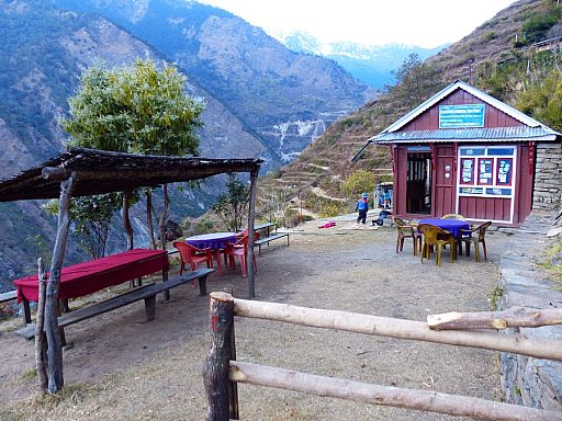 2014 - Cherka G&auml;stehaus in Gonggong Hill - Helambu & Langtang - Essen & Schlafen