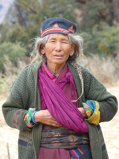 2014 - Alte Tamang-Frau in Brimdang - Helambu-Langtang: Land und Leute