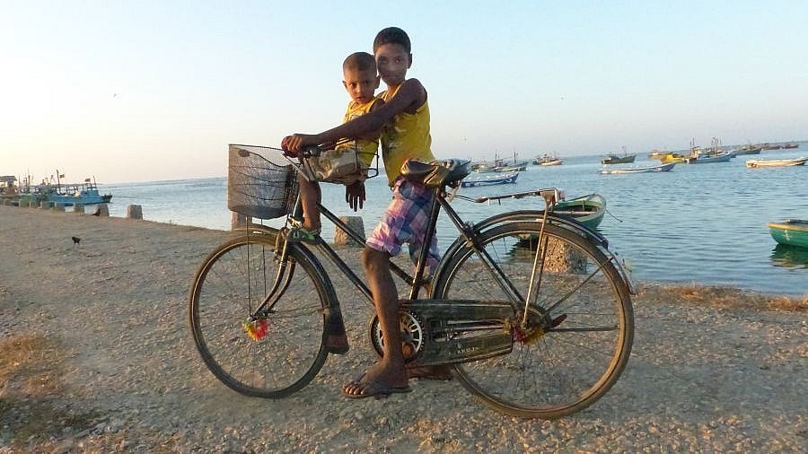 Abendlicher Ausflug auf dem Fahrrad - Sri Lanka - Land und Leute